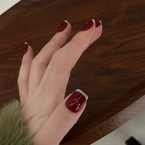 French Tip Press On Nails Wine Red Glossy Short Square Artificial False Finger Nails For Women Elegant Luxury