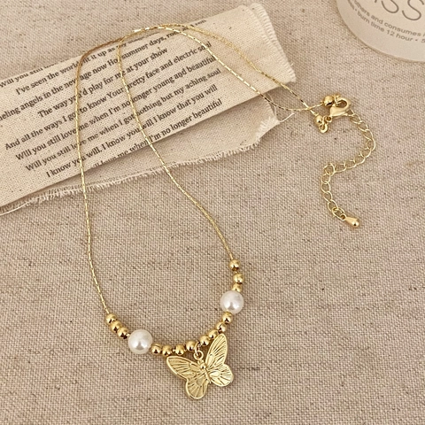 Collana Con Pendente A Farfalla Rame Con Künstliche Perle Imitazione Dolce Elegante Gioielli Raffinati Per Donna