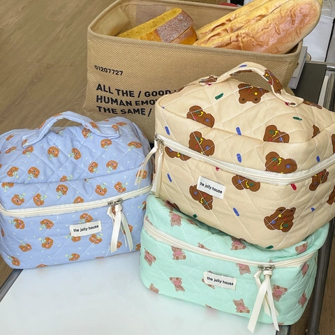 Quilted Cosmetic Bag Cute Bear Pattern Large Capacity Toiletry Organizer Travel Makeup Handbag Soft Polyester