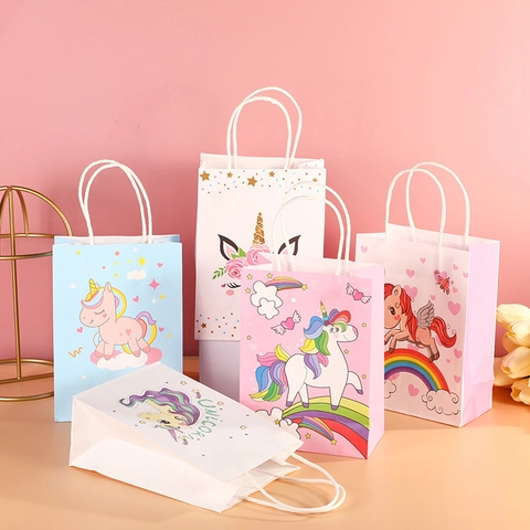 Eenhoorn Cartoon Cadeautassen Wit Kraftpapier Handheld Schattige Regenboog Patronen Voor Kinderen Verjaardagsfeestje Verpakking