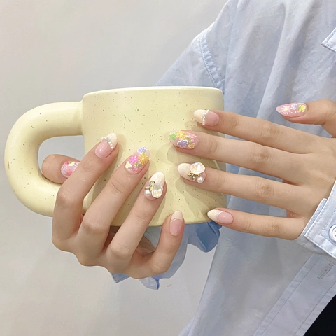 Uñas Postizas Hechas A Mano Degradado Rosa Flores Pintadas 3D Perlas Artificiales Diamantes De Imitación Mariposa Estilo Dulce Para Mujeres