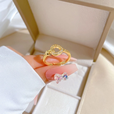 Eleganter Herzförmiger Messingring Vergoldet Hohl Mikro Pave Zirkon Offen Verstellbarer Ring Für Damen Luxusschmuck