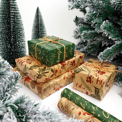 Christmas Wrapping Paper Kraft Paper Roll Vintage Cardinal Bird Pine Berry Design For Holiday Party Gift Packaging