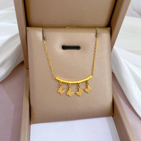 Schmetterling Anhänger Halskette Titanstahl Vergoldet Gebogene Bar Schlüsselbein Kette Eleganter Schmuck Damen