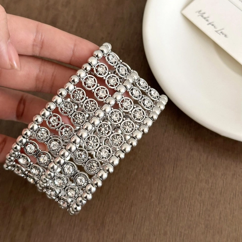 Pulsera Ancha De Aleación Vintage Para Mujer Con Diamantes De Imitación Elástica De Doble Capa Brazalete Geométrico Plateado Retro