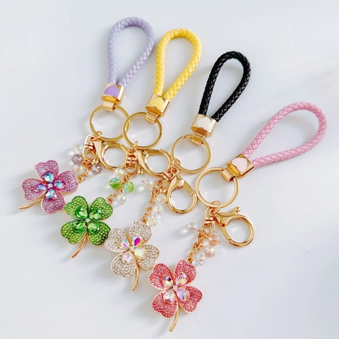 Lucky Clover Keychain Alloy Rhinestone Crystal Sparkling Bag Pendant Heart Braided Rope Strap