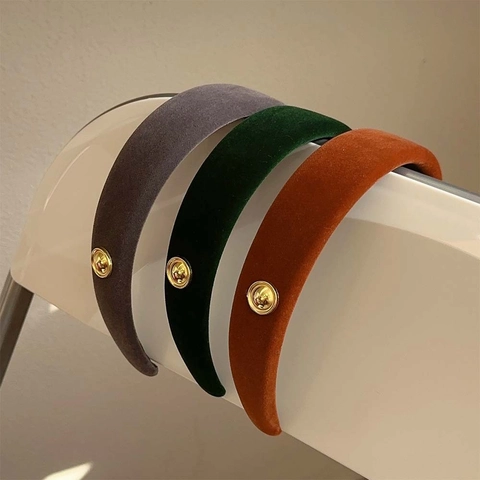 Retro Velvet Padded Headband For Women High Top Sponge Hair Hoop With Gold Button Vintage Fashion Accessory Elegant