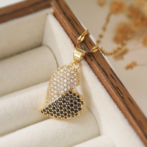 Herz Anhänger Halskette 18K Vergoldet Kupfer Mit Zirkon Diagonal Zweifarbig Micro Pave Zarter Schmuck Für Damen
