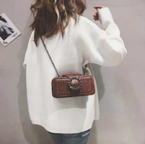 Vintage Dames Crossbodytas PU Leer Mode Klinknagels Strass Gesp Metalen Kettingriem Kleine Vierkante Tas
