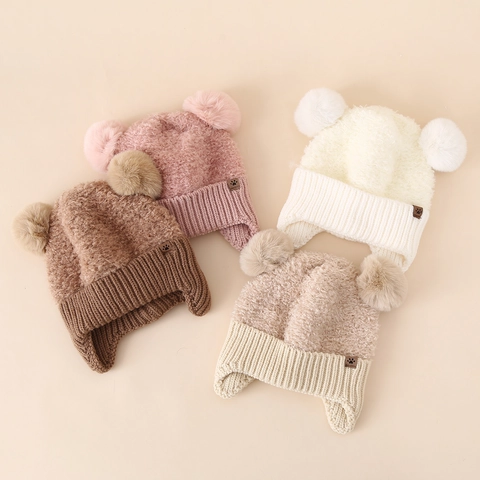 Bonnet En Maille D'Hiver Pour Enfants Avec Double Pompon Chaud Coupe-Vent Cache-Oreilles Peluche Pour Garçons Filles Style Ours