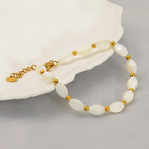 18K Gold Plated Stainless Steel Beaded Bracelet With Oval Shell Beads Adjustable Minimalist Niche Jewelry For Women