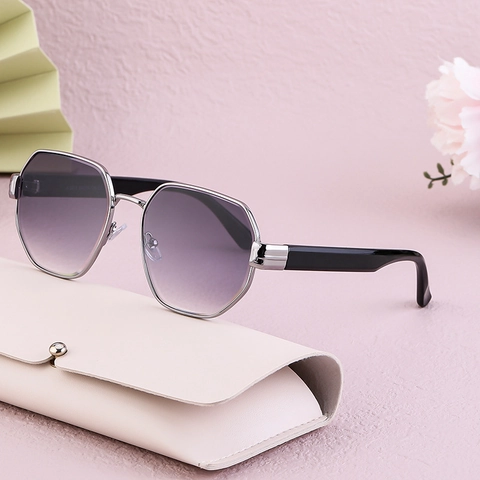 Lunettes De Soleil Polygonales Mode Femmes UV400 Monture Métal PC Verres Dégradés Octogone Sans Bord Retro Extérieur