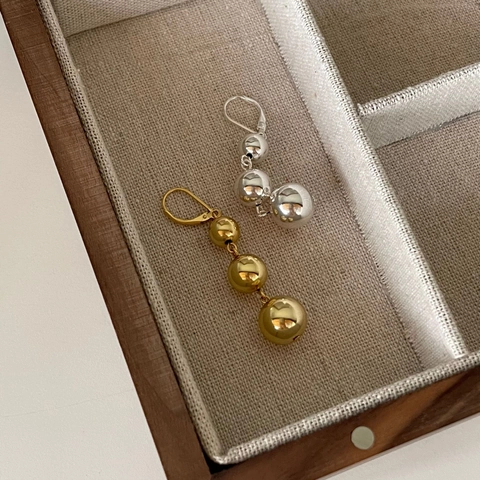 925 Sterling Silber Abgestufte Kugel Tropfenohrringe Minimalistische Polierte Anhänger Mit Klappbügelverschluss