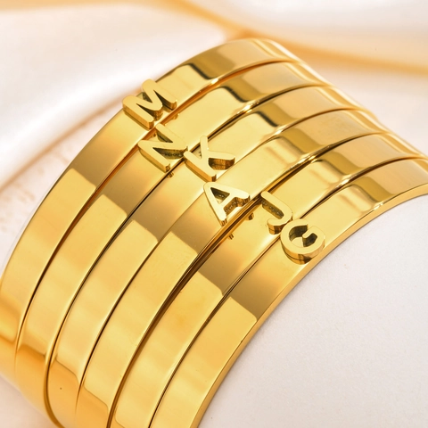Mode Vergoldet Edelstahl Initial Buchstabe Offener Armreif Für Damen Minimalistisch Alphabet C-Form Manschette Armband Schmuck