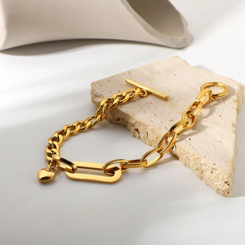 Bracciale Con Ciondolo a Cuore Chiusura OT in Acciaio Inossidabile Catena Cubana Dorata Gioielli di Moda Per Donna Regalo Nozze