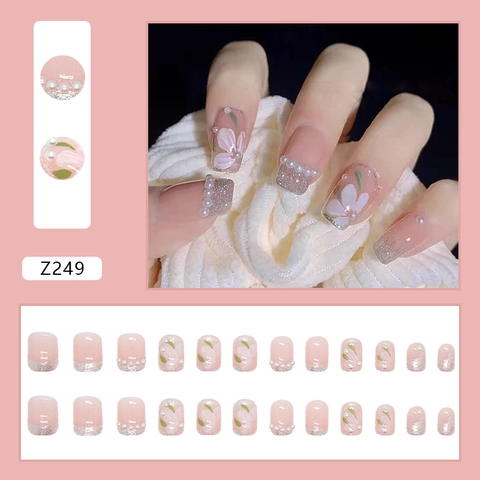 Ongles Press On Dégradé French Tip Faux Ongles Artificiels Avec Strass Künstliche Perles Cœur Papillon Fleur Forme Couvrante Réutilisable Pour Femmes