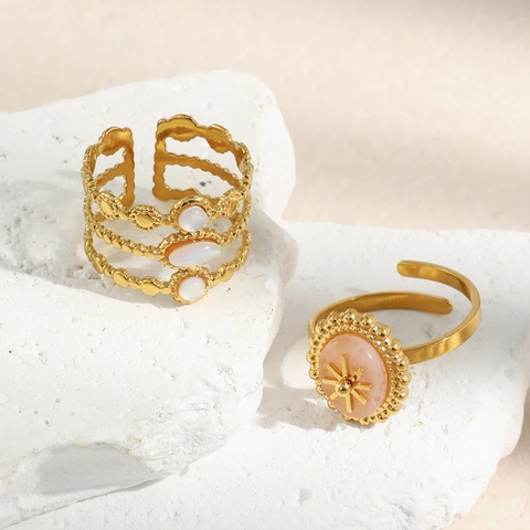 Anillo De Acero Inoxidable Chapado En Oro 18K Estrella De Ocho Puntas Piedra Natural Oval Perla Artificial De Concha Joyería