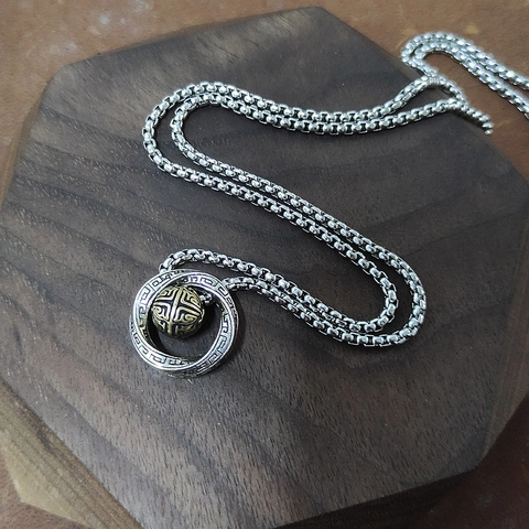 Mobius Ring Hanger Ketting Retro Koper Tweekleurig Goud Zilver Verguld Gelukskraal Draaibaar Gegraveerd Patroon Sieraden