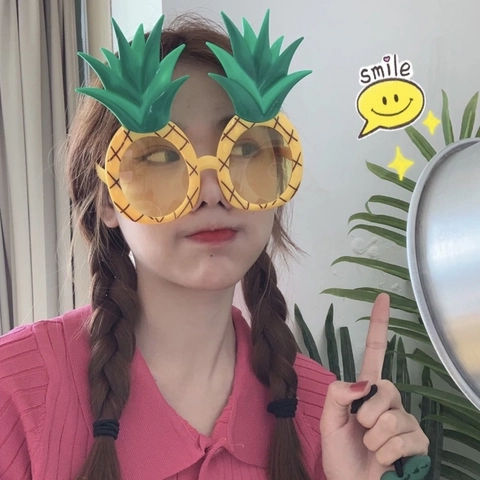 Lustige Ananas Sonnenbrille Neuheit Tropische Frucht Party Brille Kunststoff Gelb Grün Für Strand Festival Fotorequisiten
