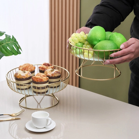 Obstkorb Gold Eisen Mit Marmormuster Glasboden Rund Dessertständer Snack-Tablett Nordischer Luxus Tischdekoration