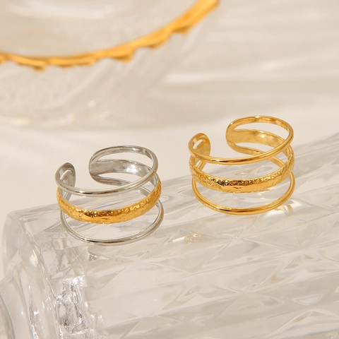 Anillo Abierto De Tres Capas Acero Inoxidable Chapado En Oro De 18 Quilates Textura Martillada Minimalista Ajustable Mujer