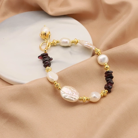 Natural Baroque Freshwater Pearl Garnet Beaded Bracelet For Women Handmade Copper Plated Retro Toggle Clasp Jewelry Gift