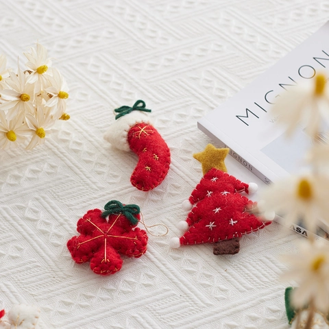Christmas Hanging Ornaments Wool Felt Handmade Mini Snowflake Tree Stocking Decoration Festive DIY Accessories