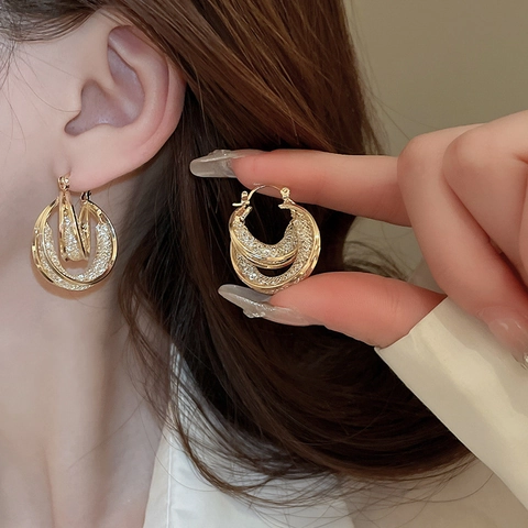 Boucles Oreilles Créoles Entrelacées Géométriques Cuivre Avec Maille Bleue Cristal Synthétique Style Français Tige Argent