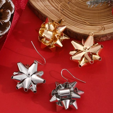 Boucles D'oreilles De Noël Pour Femmes Alliage Émail Renne Flocon De Neige Père Noël Cloche Bijoux Cadeau De Vacances