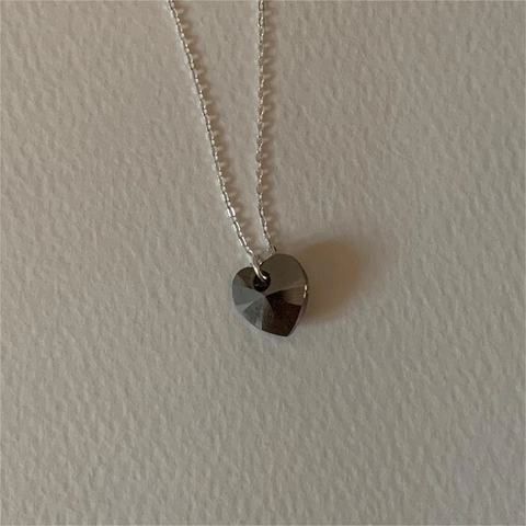 Collana Con Ciondolo A Cuore Con Cristallo Austriaco Sfaccettato Nero E Catena In Argento Sterling 925 Da Donna