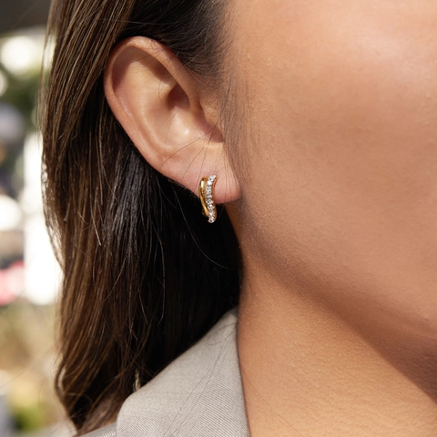 Twisted Wave Hoop Earrings Stainless Steel Rhinestone C-Shaped Double Layer Gold Waterproof Hypoallergenic Jewelry