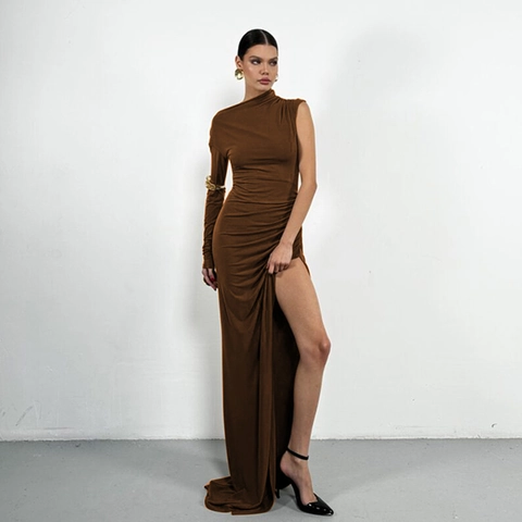 Vestito Lungo In Raso Monospalla Con Spacco Laterale Maniche Lunghe Elegante Abito Da Sera Aderente Per Donna