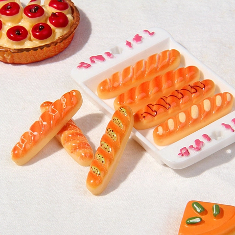 Miniature Baguette Bread Simulation Food Resin DIY Accessories For Dollhouse Decor And Crafting Realistic Cute Dessert