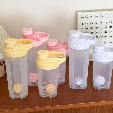 Bottiglia Shaker Proteine Con Sfera Di Miscelazione Tazza Acqua Sportiva In Plastica Per Fitness Palestra Allenamento