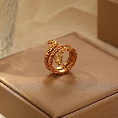 Snake Ring Stainless Steel Spiral Wrap Around Zircon Eye Gothic Punk Trendy Jewelry For Women
