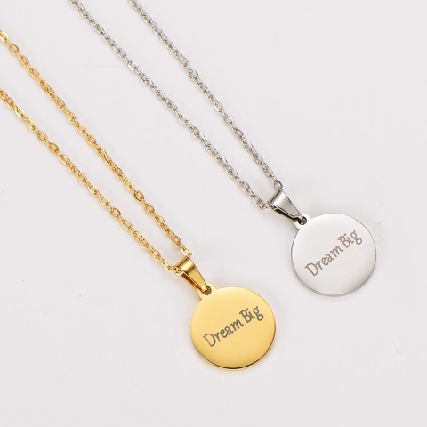 Collar Con Colgante De Disco Redondo Grabado Dream Big Bañado En Oro De 18K Acero Inoxidable 304 Joyas Para Mujer
