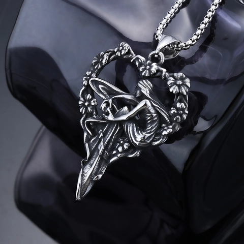 Vintage Heart Fairy Pendant Necklace Stainless Steel Retro Angel Wings Flower Relief Gothic Jewelry For Women Men