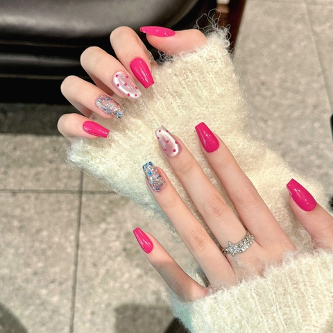 Handmade Short Coffin Press On Nails Magenta Dragon Fruit Color Cat Eye Retro Polka Dots Glitter Nails For Women Nail Art