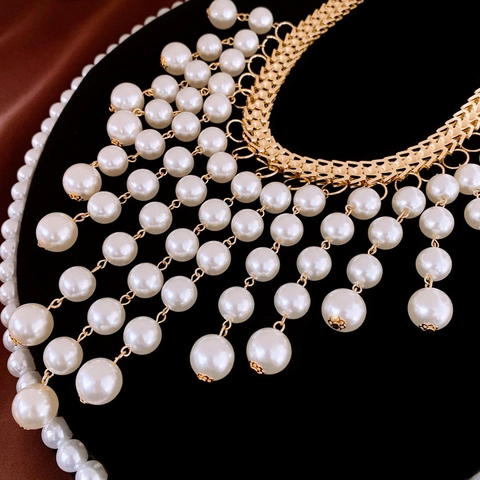 Collana Multistrato Con Nappine Rame Tonalità Oro Imitazione Perla Artificial Lettera M Gioielli Dichiarazione Esagerati Donna