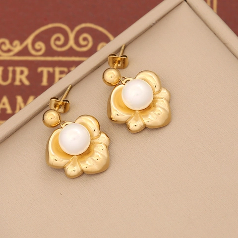 Orecchini A Perno Con Künstliche Perle A Forma De C Vintage Acciaio Inossidabile Placcato Oro Con Strass Gioielli Di Moda Per Donna