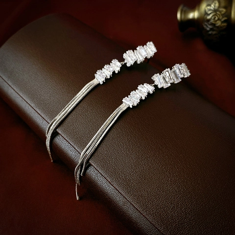 Boucles D'oreilles Longues À Pampilles En Zircon Baguette Et Tige En Argent Sterling 925 Bijoux Élégants Pour Femmes