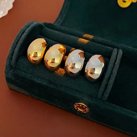 Pendientes De Botón Con Forma De Frijol Con Poste De Plata Joyería Metálica Pulida Espejo Minimalista