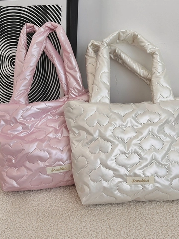 Sac Fourre-Tout Matelassé En Cœur Et Losange PU Brillant Métallique Sac À Main Rembourré Portable Design Nœud Doux Mignon Femmes