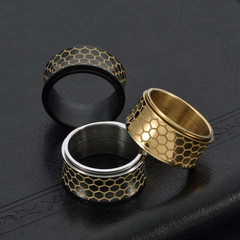 Honeycomb Luminous Spinner Ring Edelstahl Drehbarer Bandring Herren Punk Hip Hop Geometrischer Schmuck