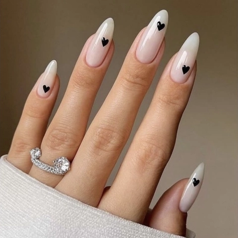 Press On Nails Almond Shape With Heart Pattern Glossy Full Cover ABS Plastic False Nails For Women Wearable Manicure
