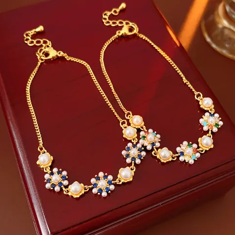 Bracciale A Fiori Vintage In Rame Placcato Oro Con Perla Artificial Imitazione E Zircone Colorato Stile Francese Regolabile