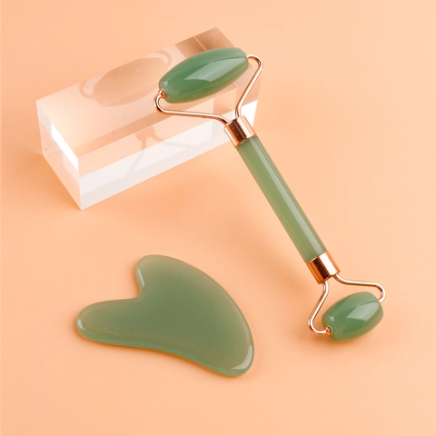Resin Facial Roller And Heart Gua Sha Massage Tools Zinc Alloy Skin Care Anti Aging Refreshing Eye Neck