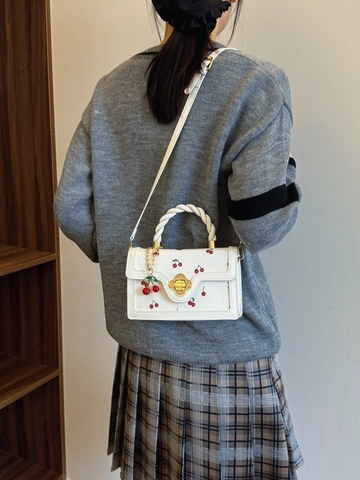 Borsa A Tracolla Da Donna In Pelle PU Con Stampa Ciliegia Piccola Borsa A Mano Quadrata Con Chiusura A Fiore Manico Intrecciato E Ciondolo Ciliegia