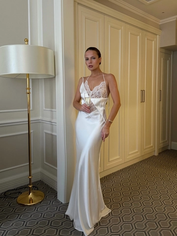 Elegante Abito Lungo In Satine Con Pizzo Schiena Scoperta Senza Maniche Vestibilità Aderente Sexy Spalline Sottili Festa