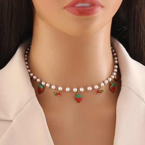 Collana E Bracciale Con Pendente A Fragola E Cuore Con Perla Artificial Di Imitazione Catena Per Clavicola In Acciaio Inossidabile